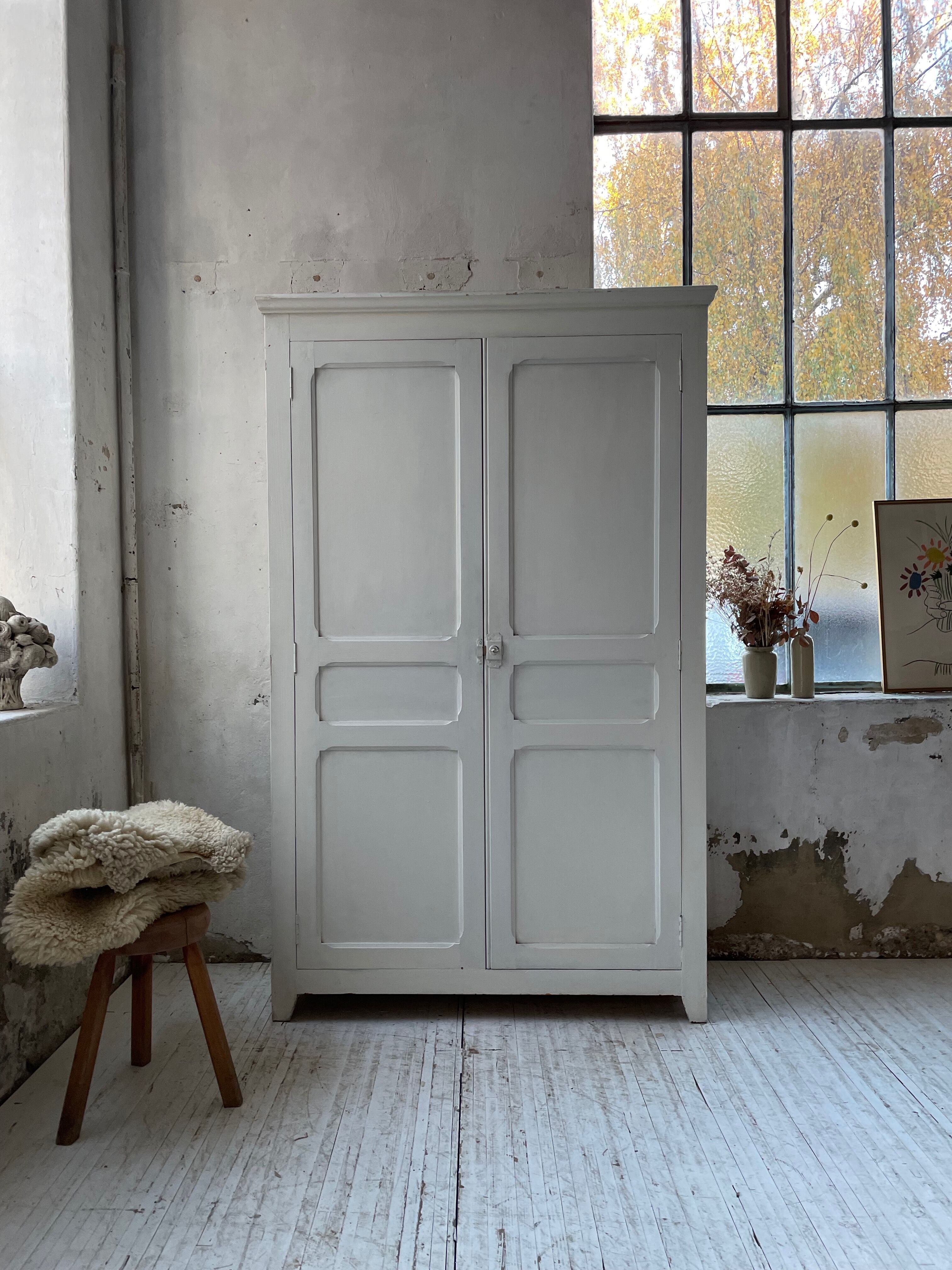 White cutter cabinet