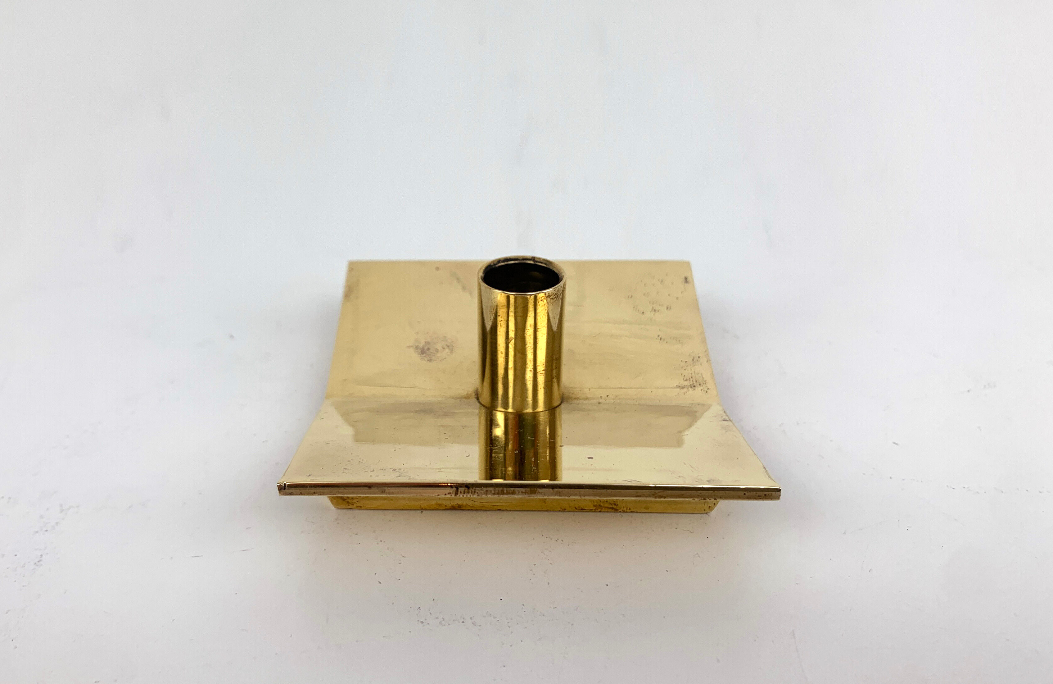 Scandinavian candle holder Model No. 70 in brass, Pierre Forsell for Skultuna, 1960