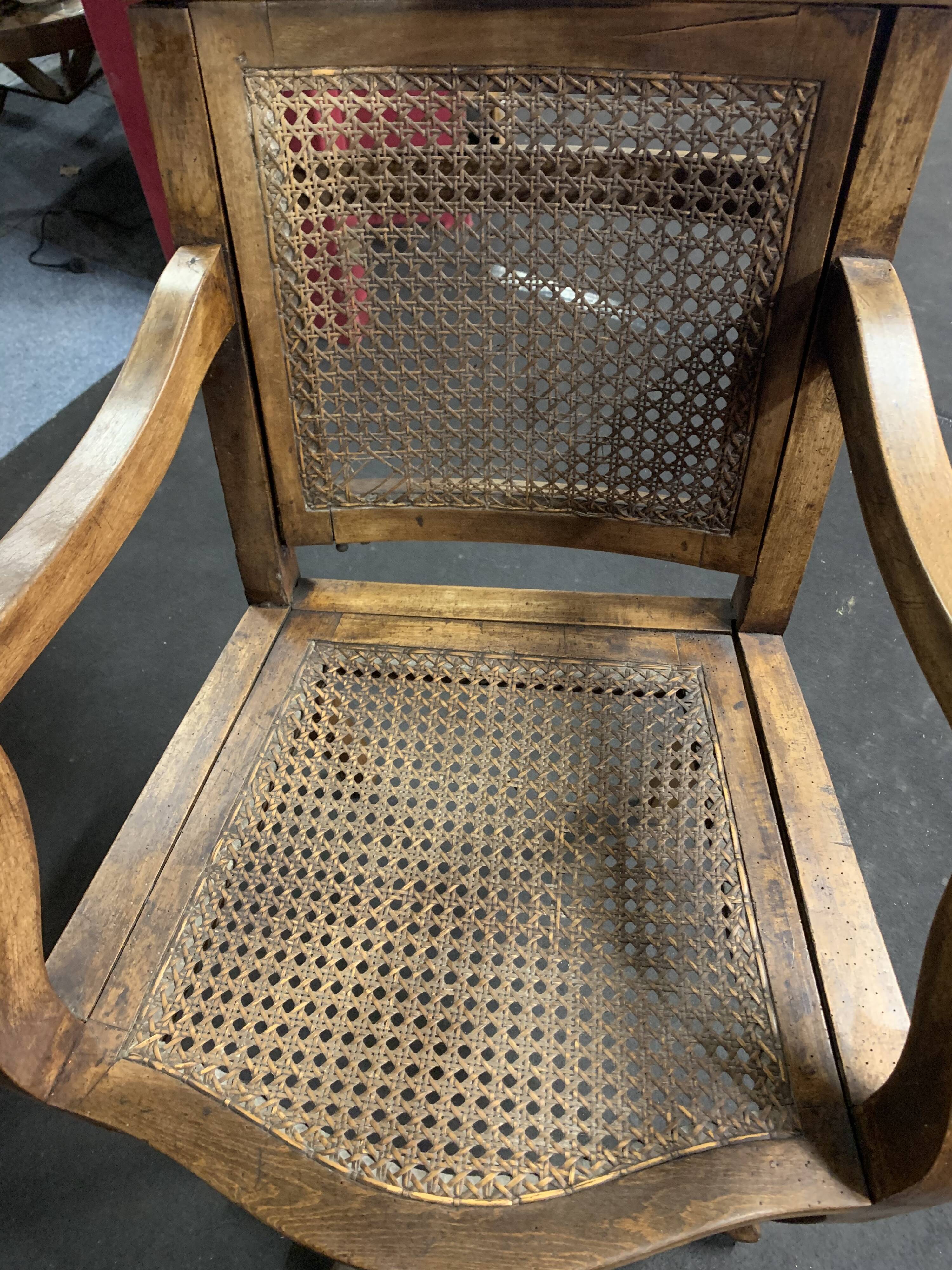 Hairdresser's chair