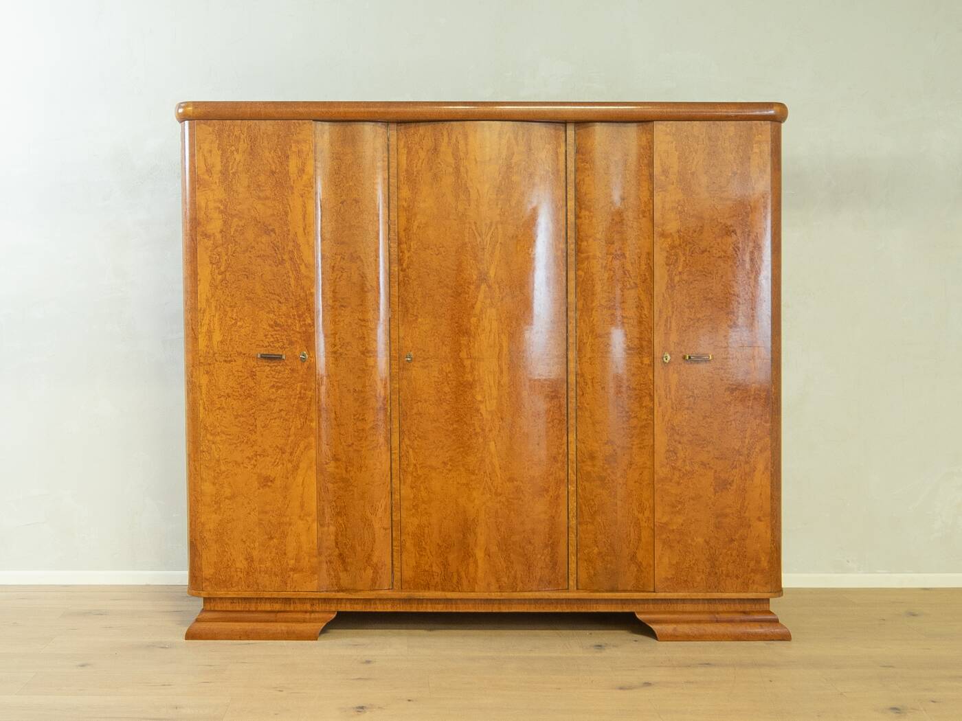 Wonderful Art Deco wardrobe from the 1920s