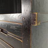 Asian-style shelf