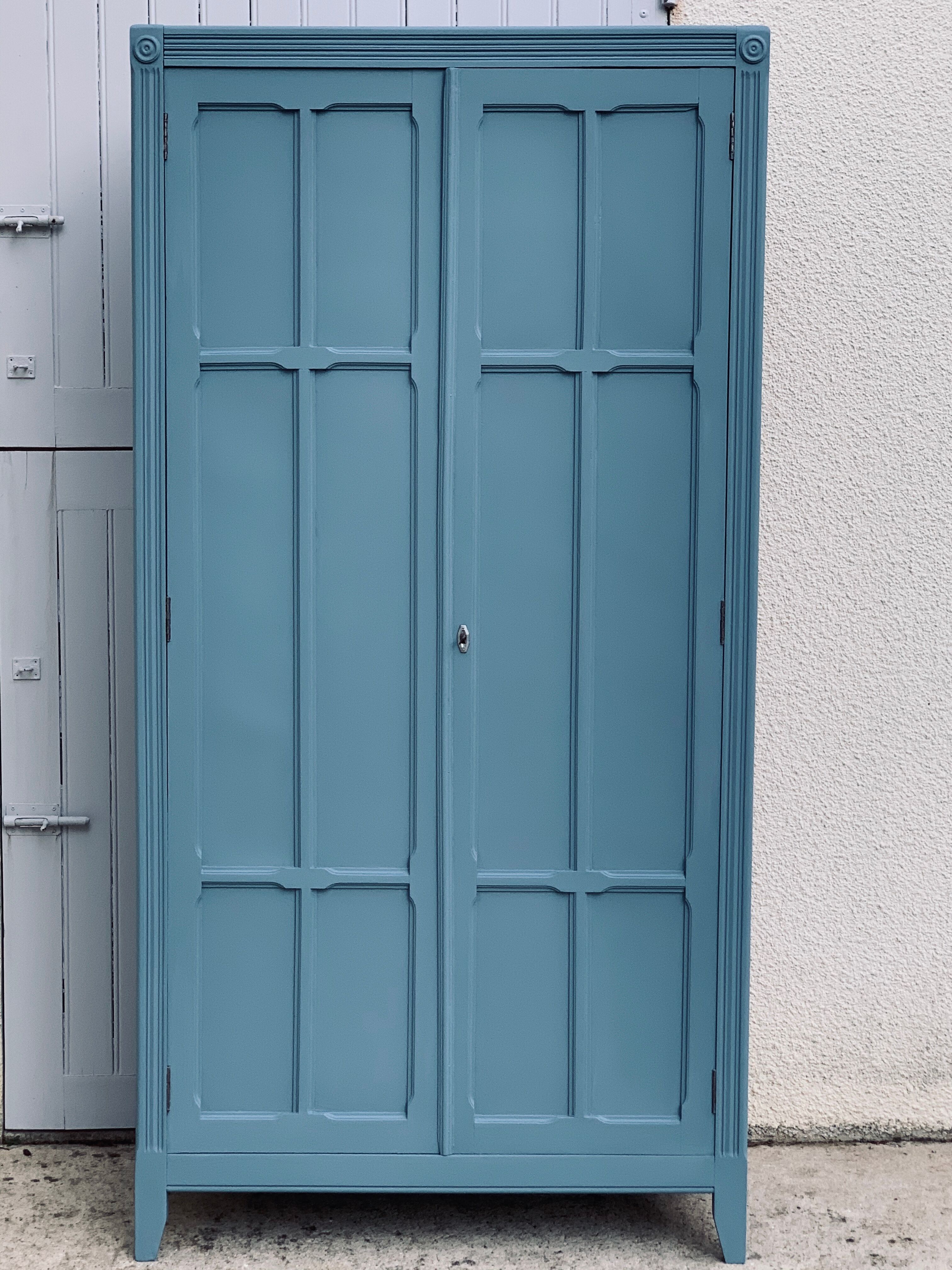 Greyish blue Parisian wardrobe 1940