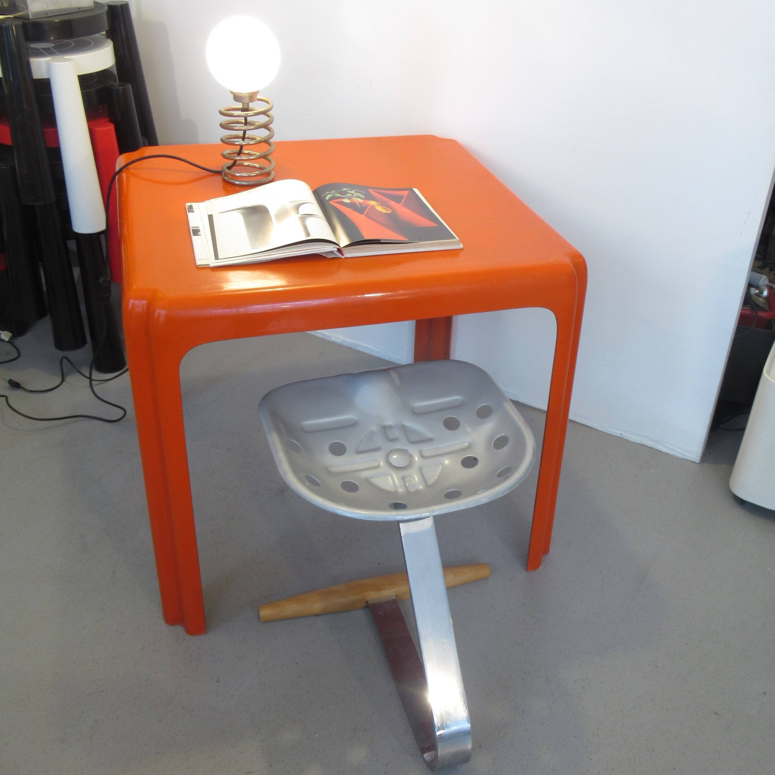 Patrick Gingembre orange fiberglass table 1970