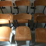 Lot of 6 vintage school chairs