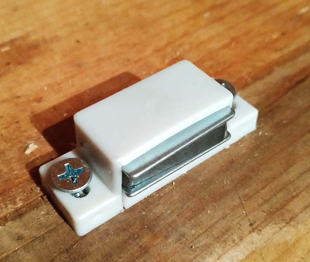 Patinated buffet (pastry furniture)