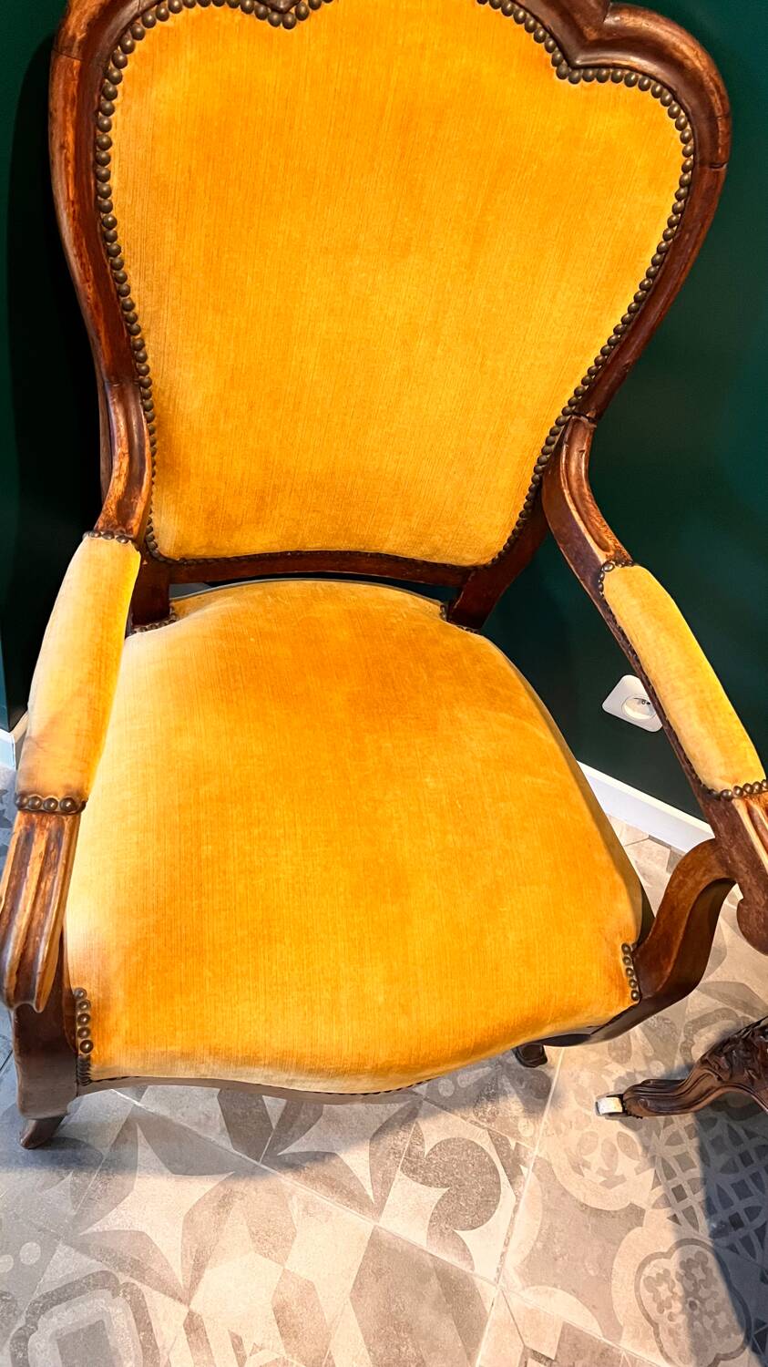 Louis armchair