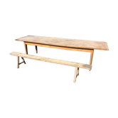 Table de ferme et deux bancs