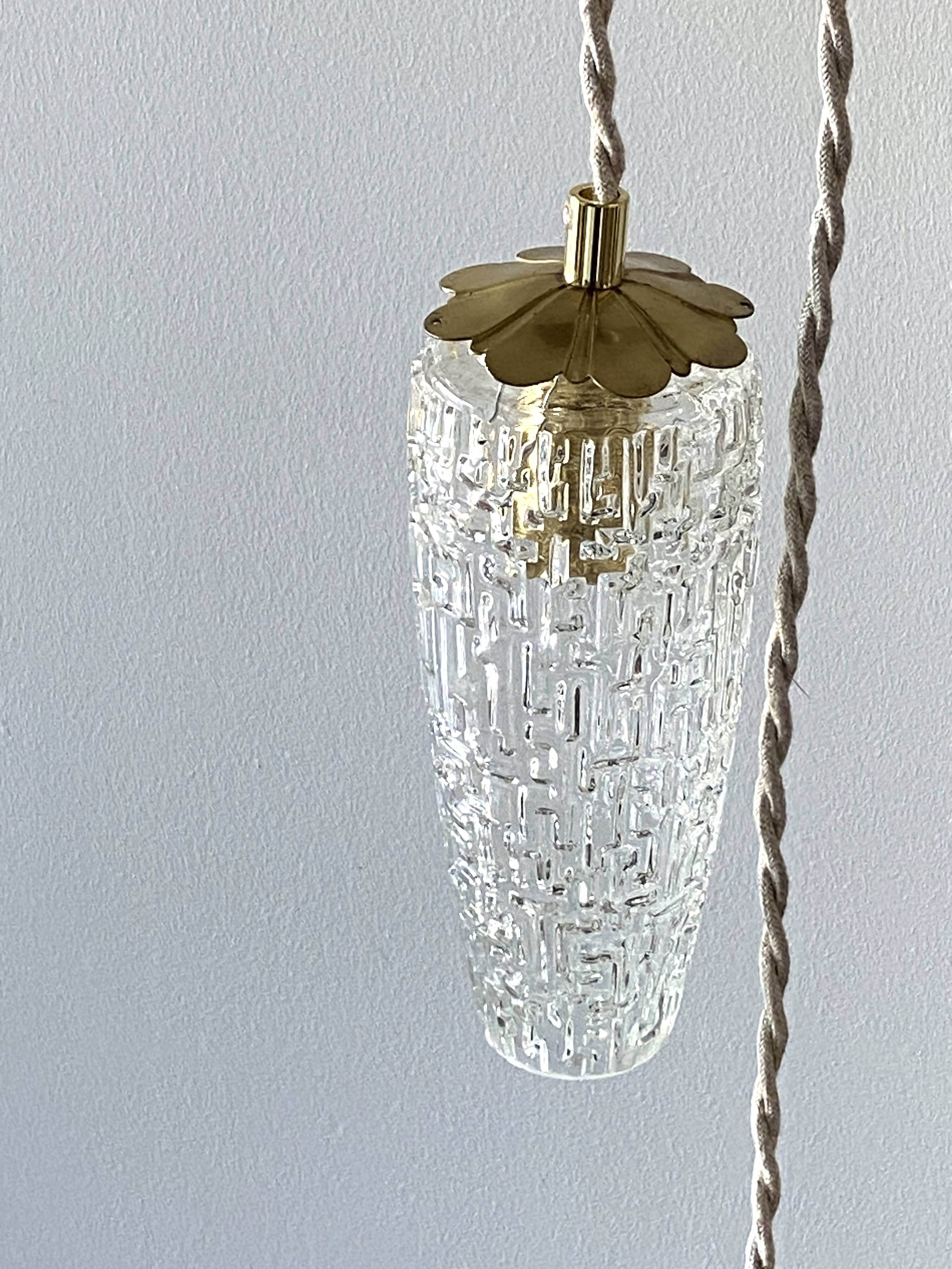 Vintage tulip portable lamp