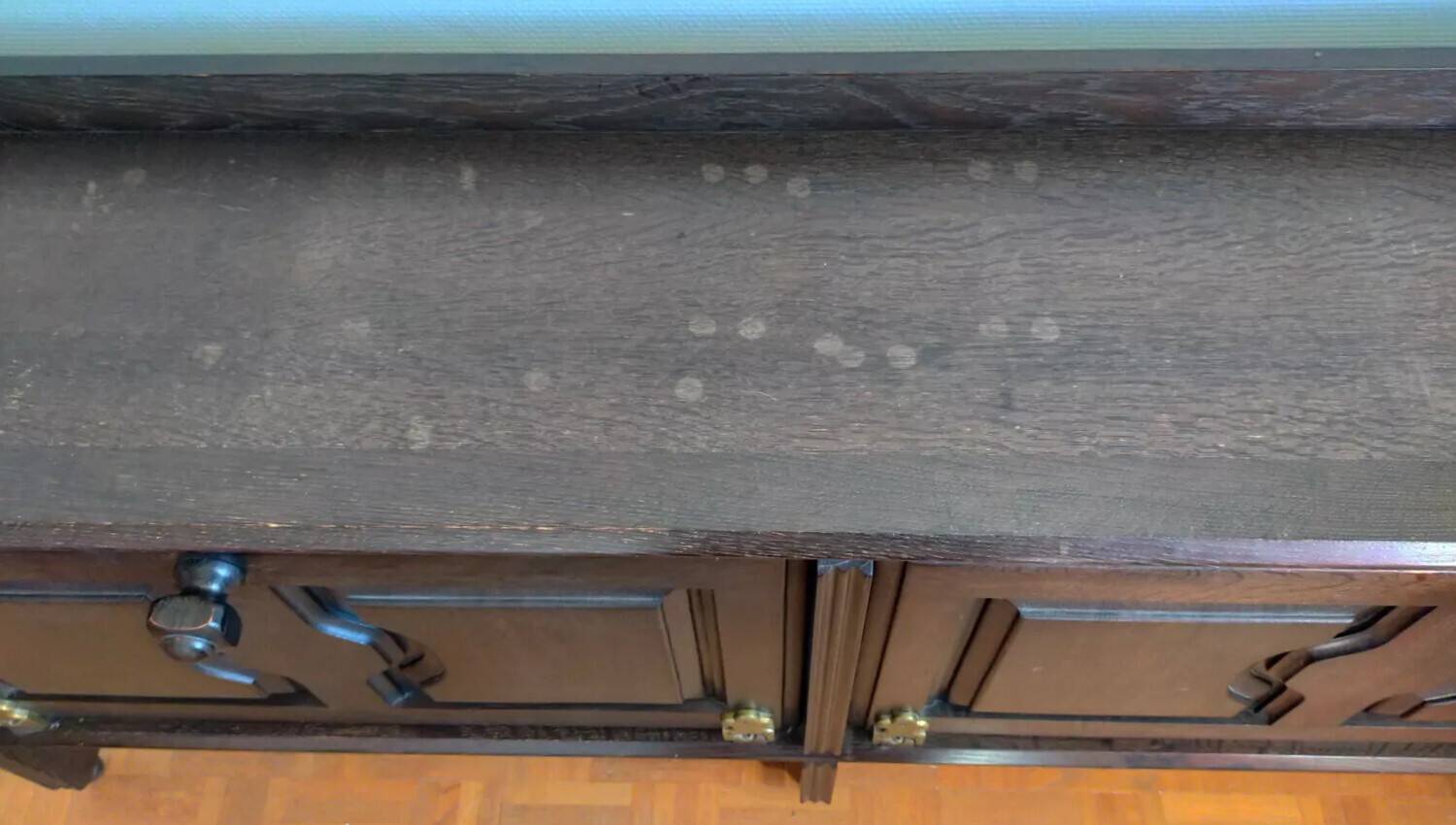 Enfilade Guillerme and Chambron in stained oak