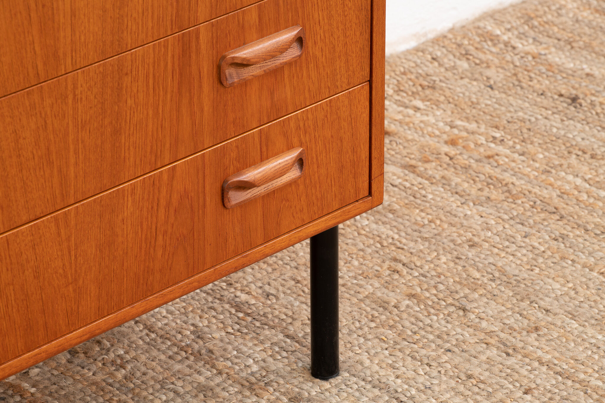 Vintage scandinavian chest of drawers
