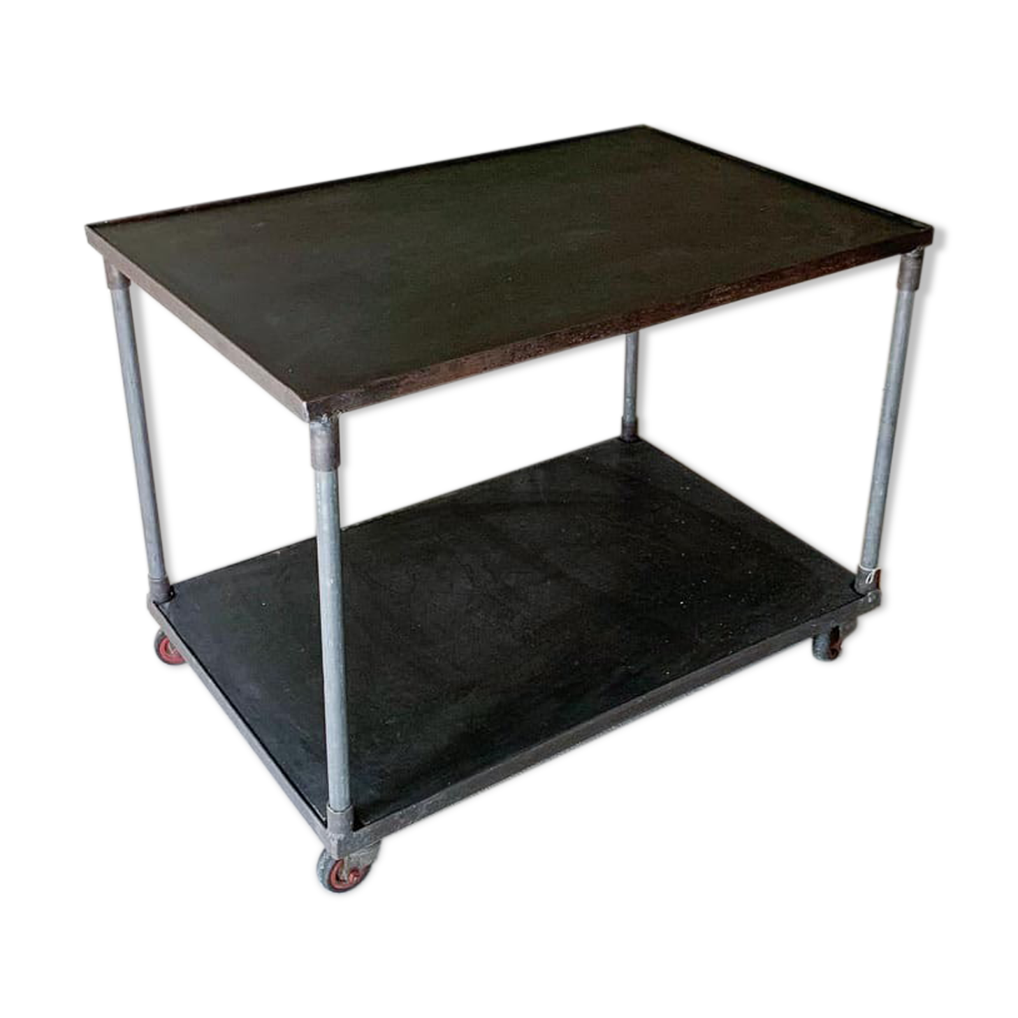 Metal rolling table