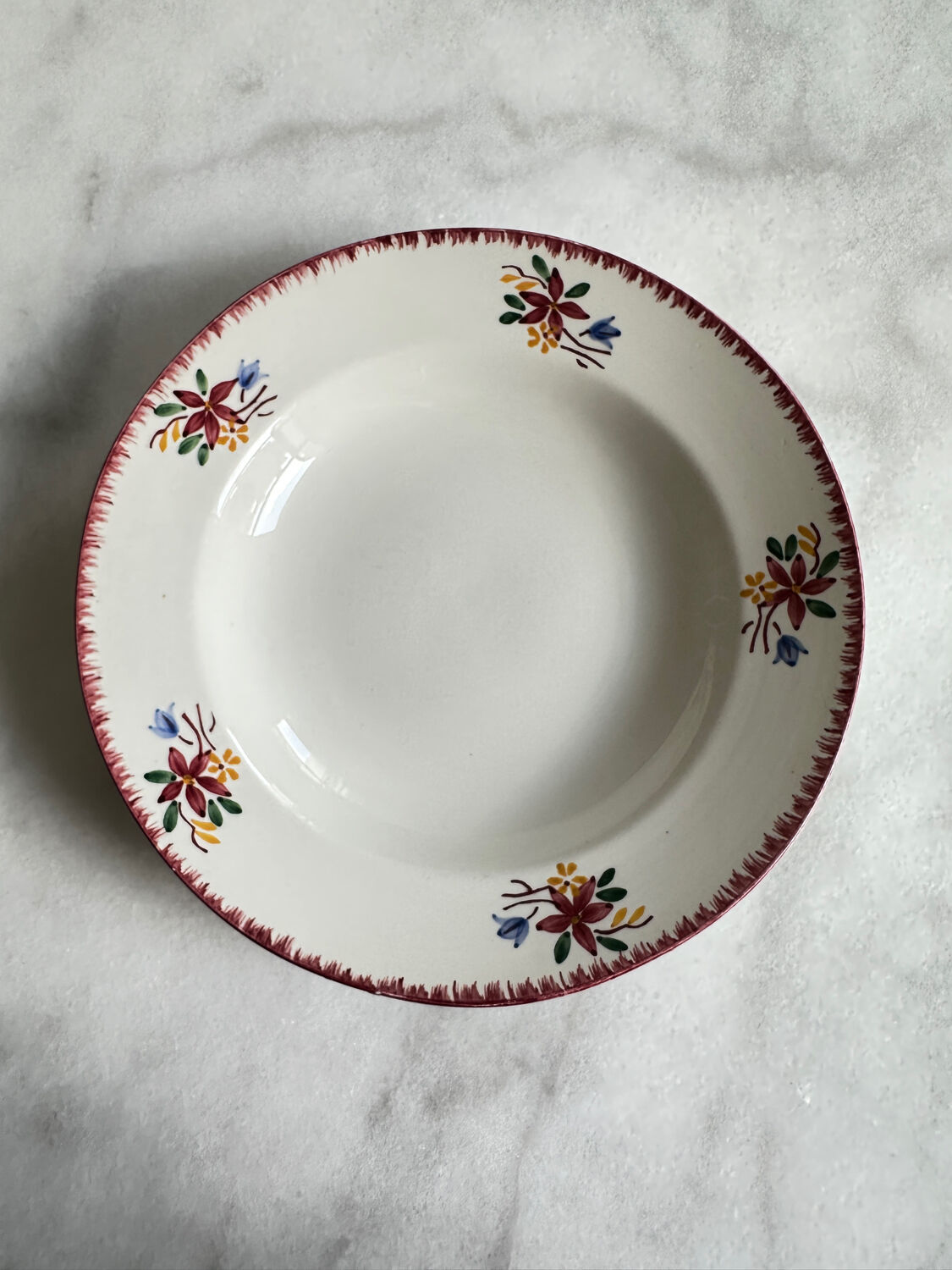 Set of Sarreguemines Evelyne plates