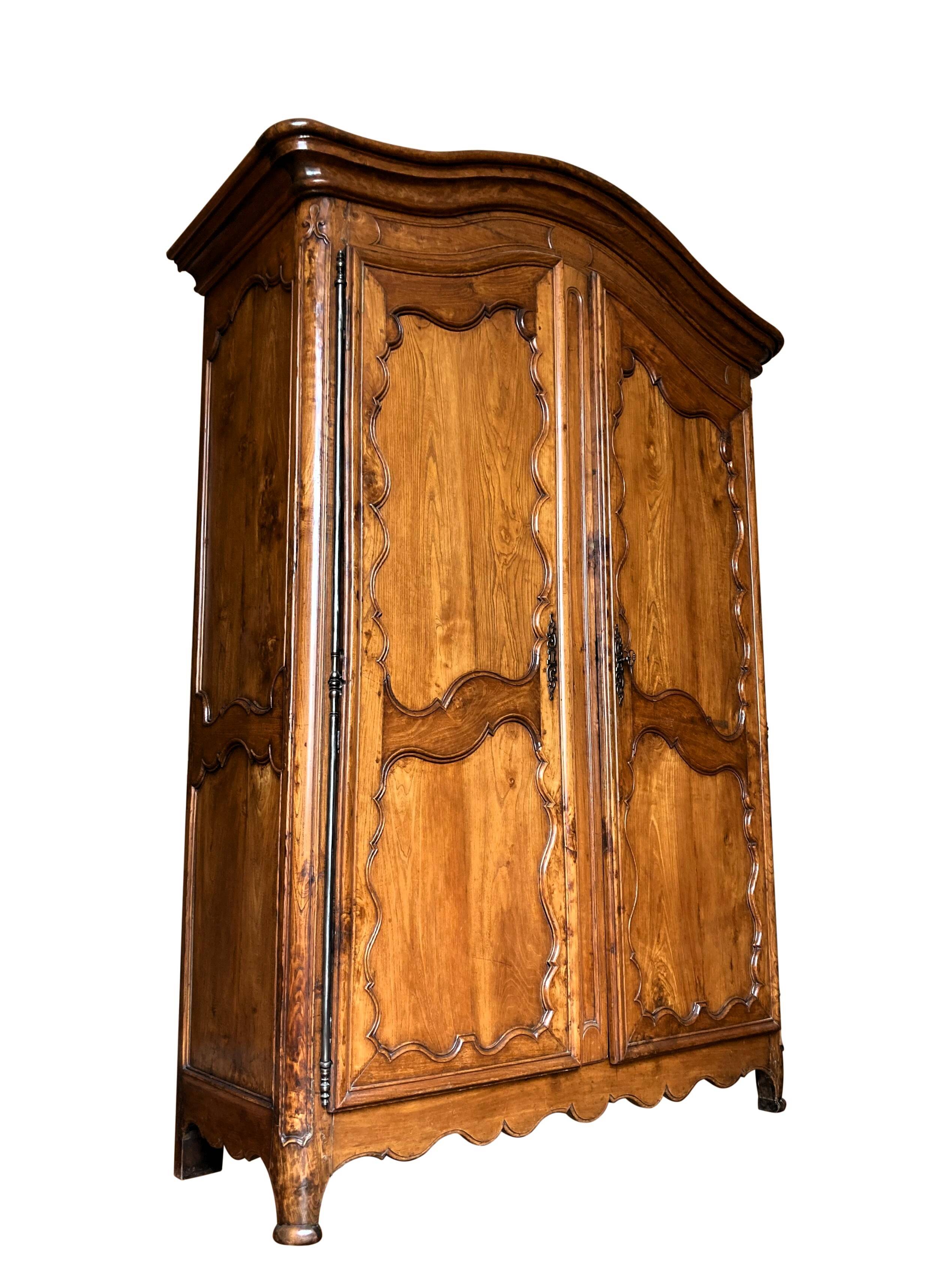 18th century Bordeaux display cabinet