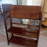 Foldable wooden shelf