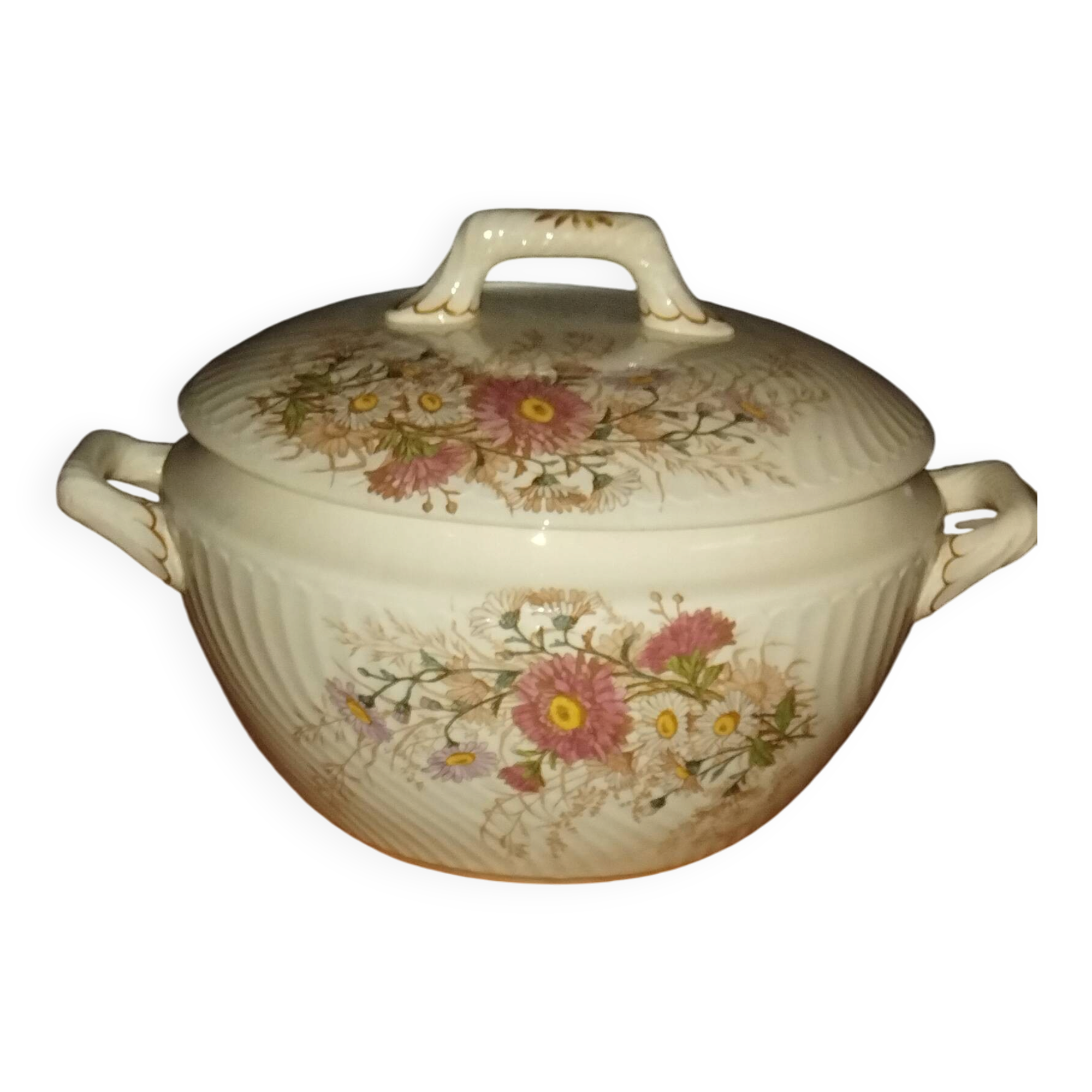 Old ceramic soup tureen Lunéville KG pattern Queen Marguerite