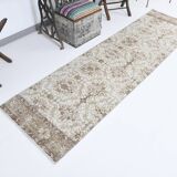 2x9 Floral Vintage Runner Rug, 75x273Cm