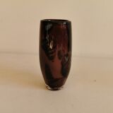 Vase en verre aux couleurs / nuances violettes, estimé danois et des années 1970-80.