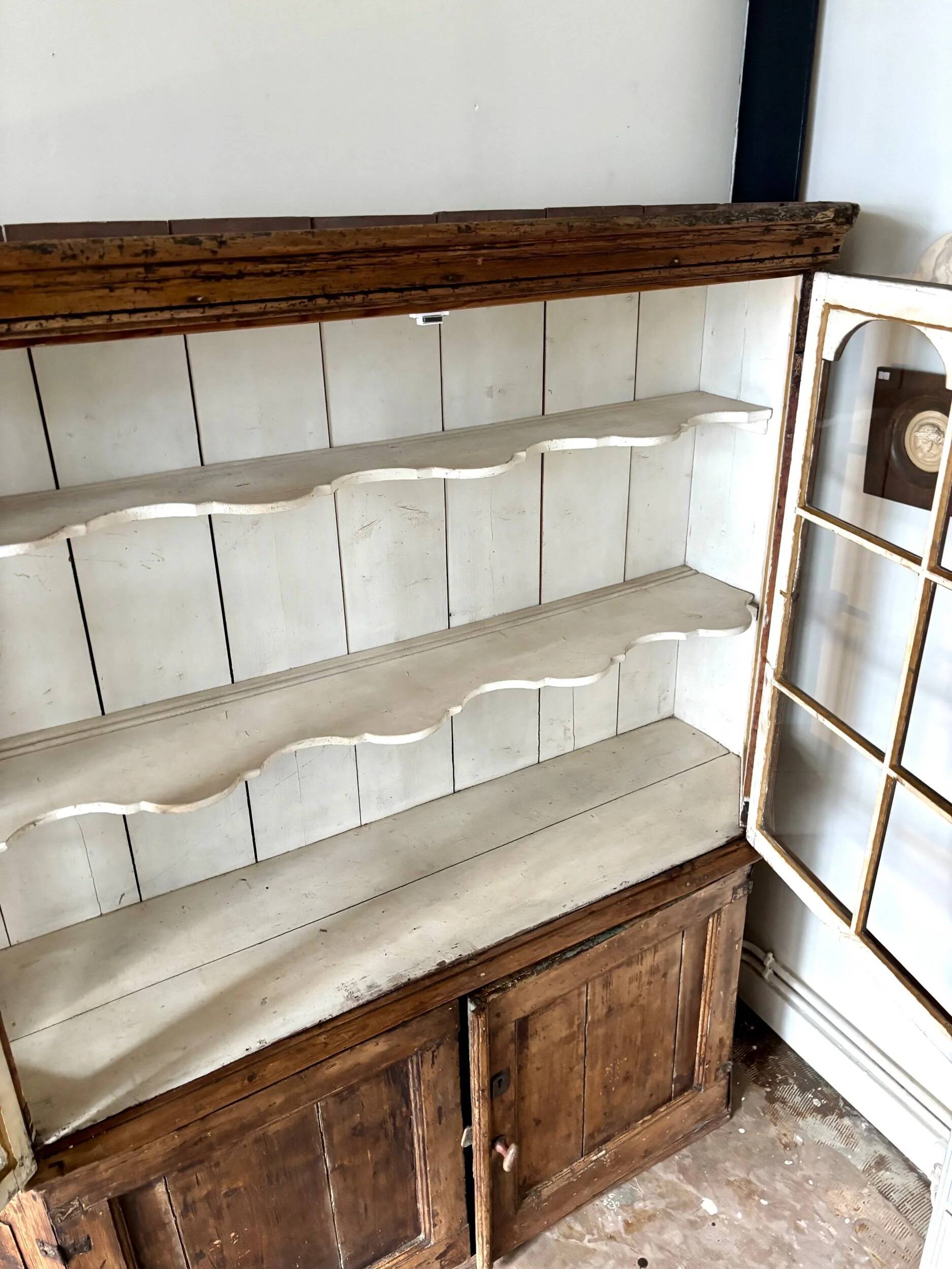 Buffet 2 corps vitré en bois, XIXème