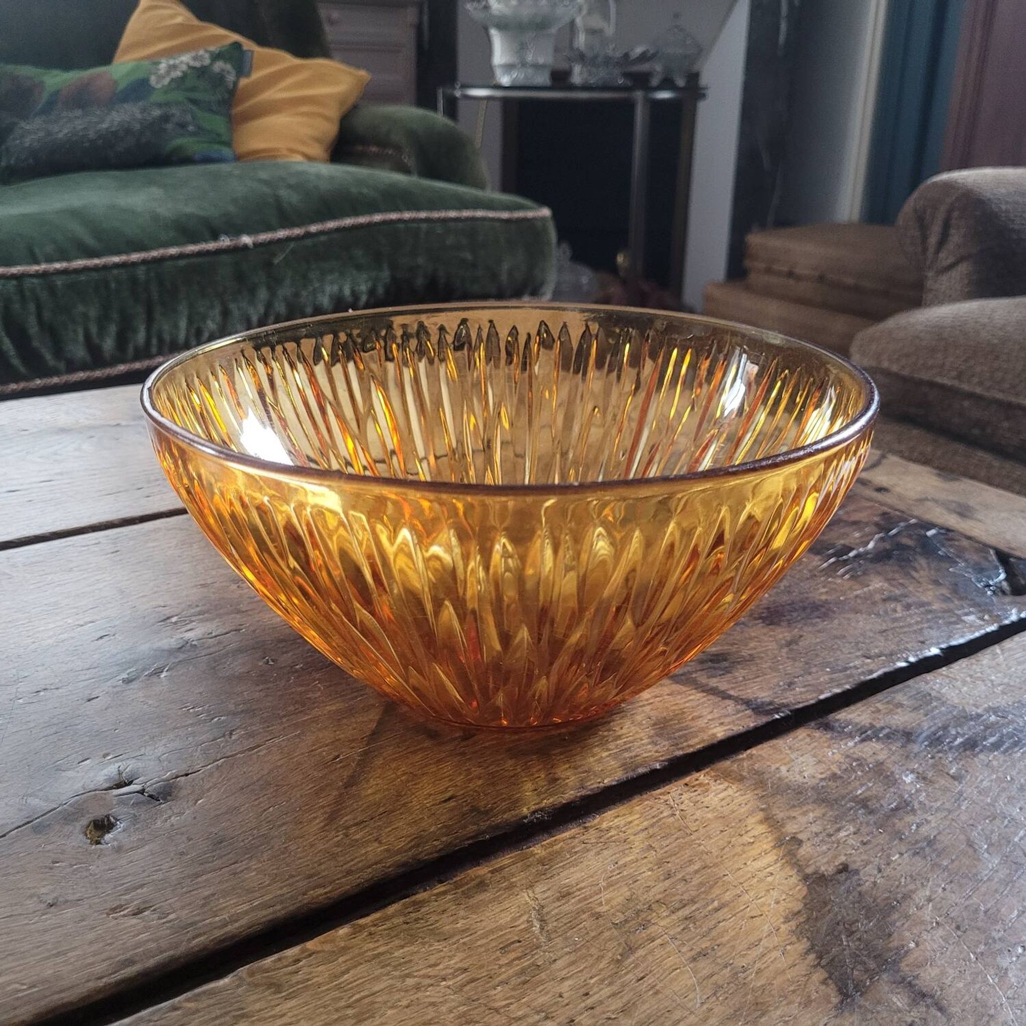 Vintage ribbed amber glass salad bowl – France 1970