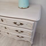 Commode blanche patinée