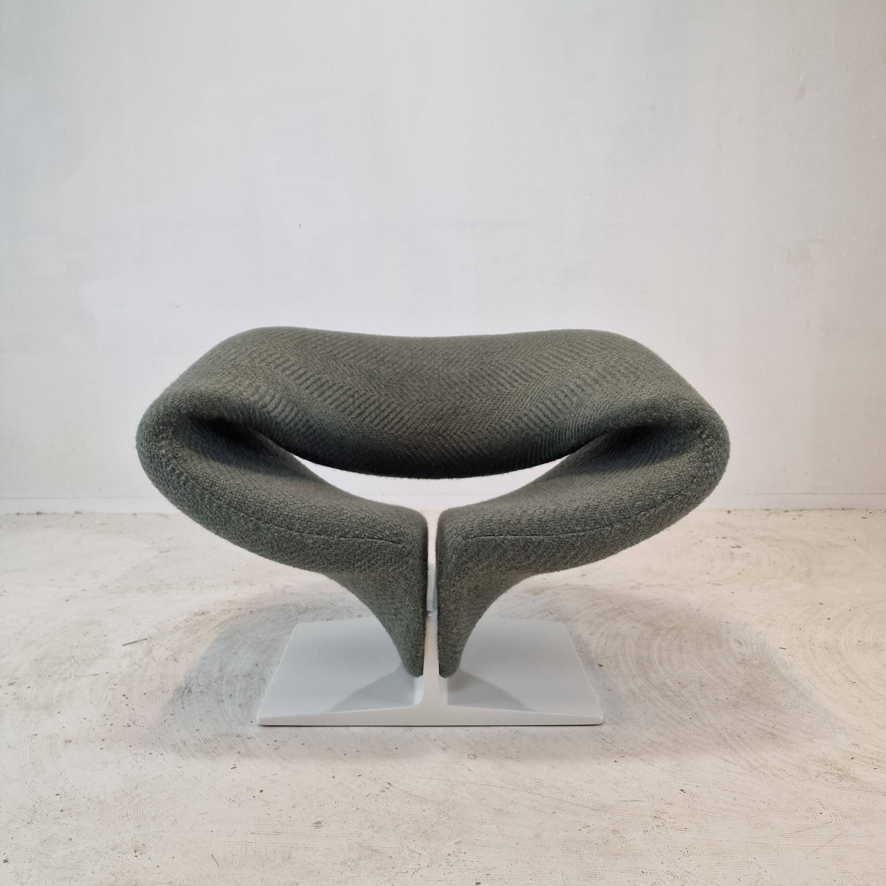 Ribbon Chair by Pierre Paulin for Artifort, 1960's