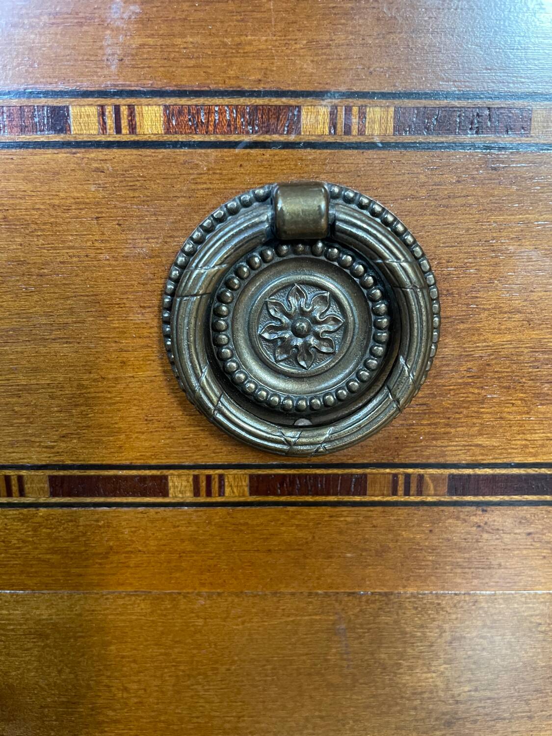 Secretary with drop-leaf in Louis XVI style – patinated wood and interior co