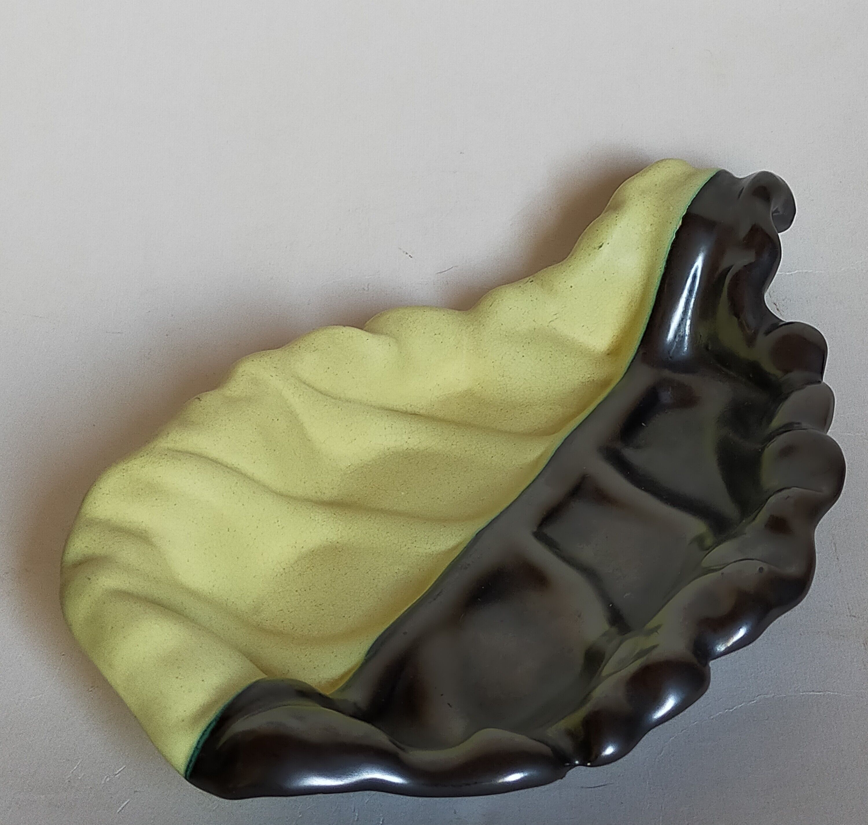 Cut empty-pockets ceramic two-tone atelier cerenne in vallauris 50s