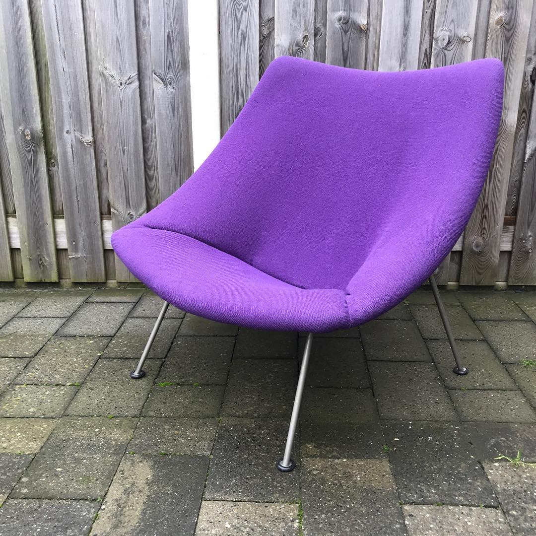 Artifort F157 Oyster armchair by Pierre Paulin 1958