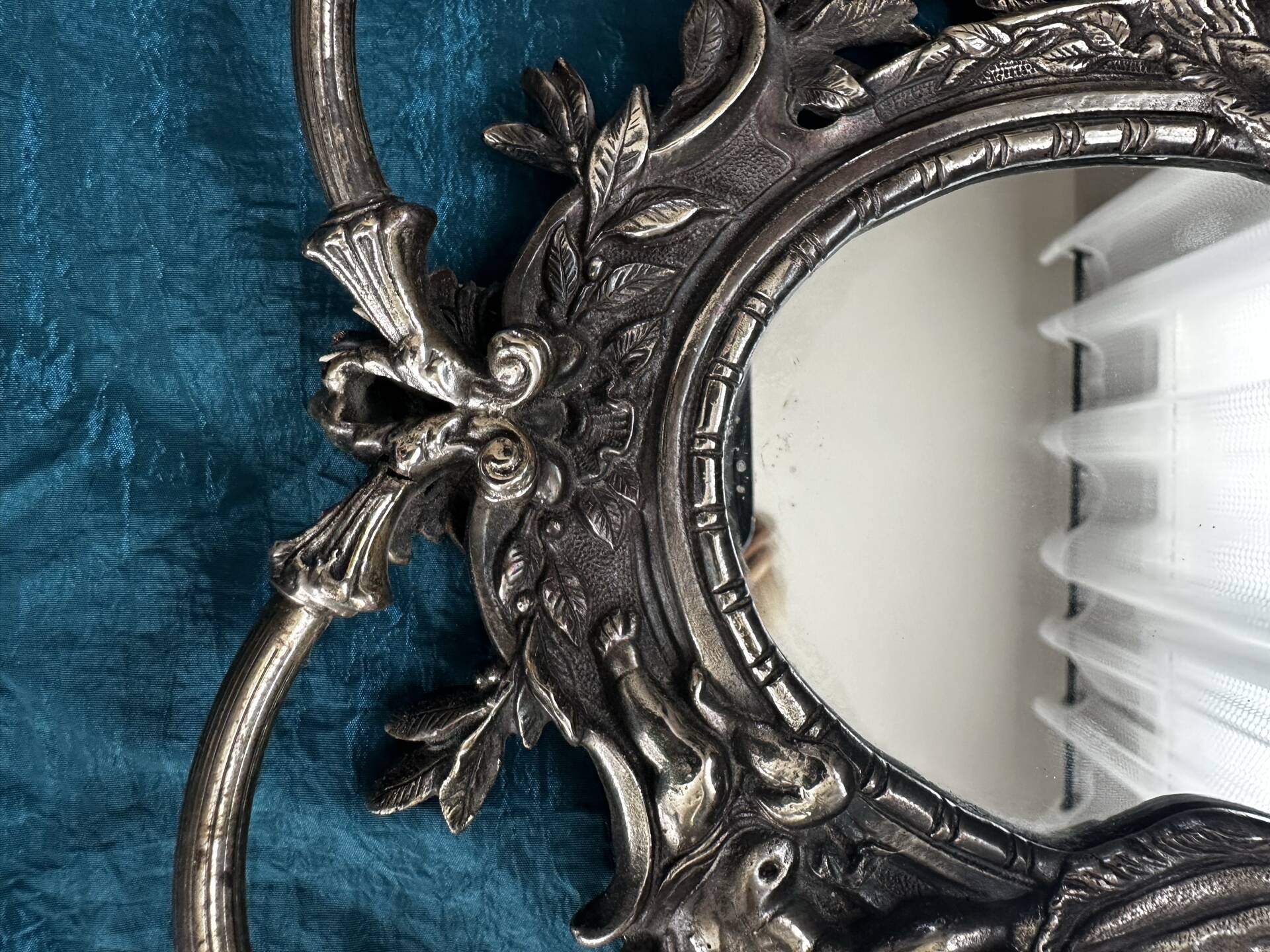 Rare pair of mirror sconces with putti. Napoleon III / Art Nouveau ~