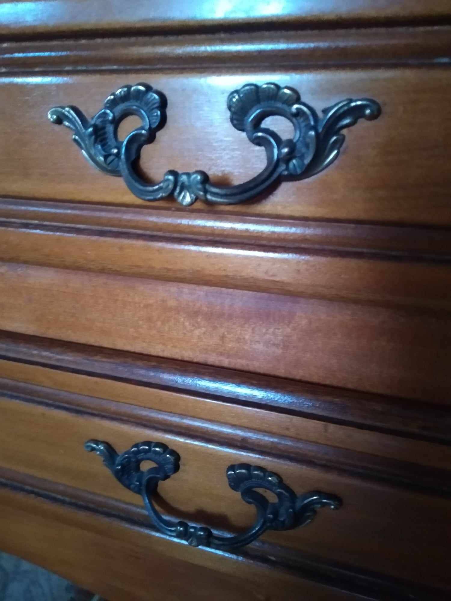 Louis XV style chest of drawers