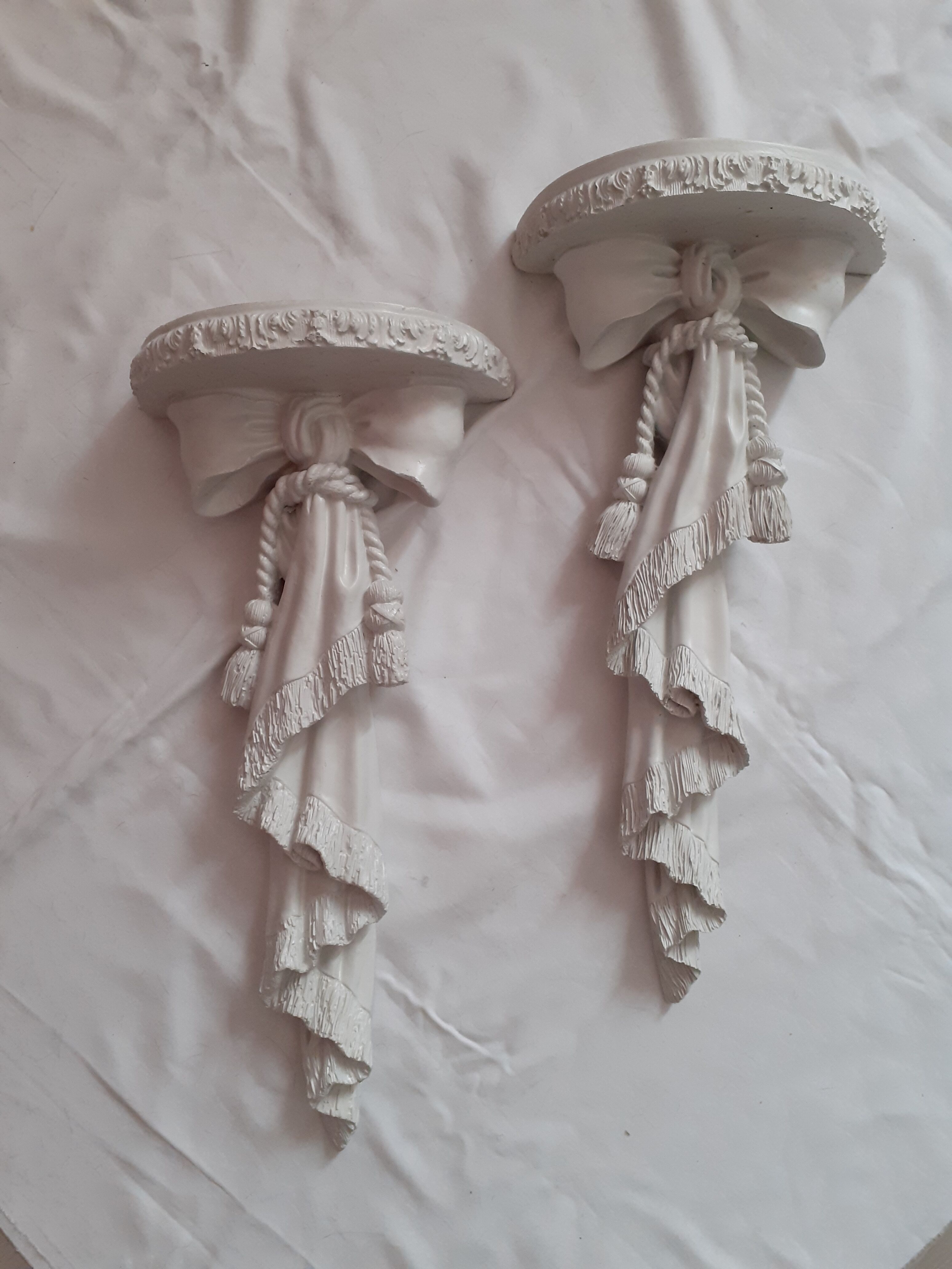 Duo of rococo style wall lamps