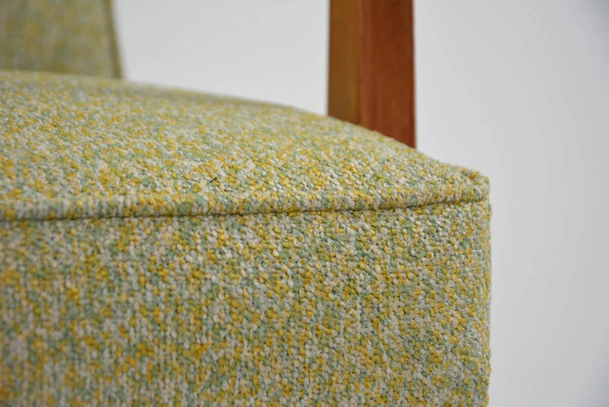MR armchair, light mottled green