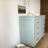 Vintage chest of drawers