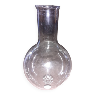 Laboratory balloon vase