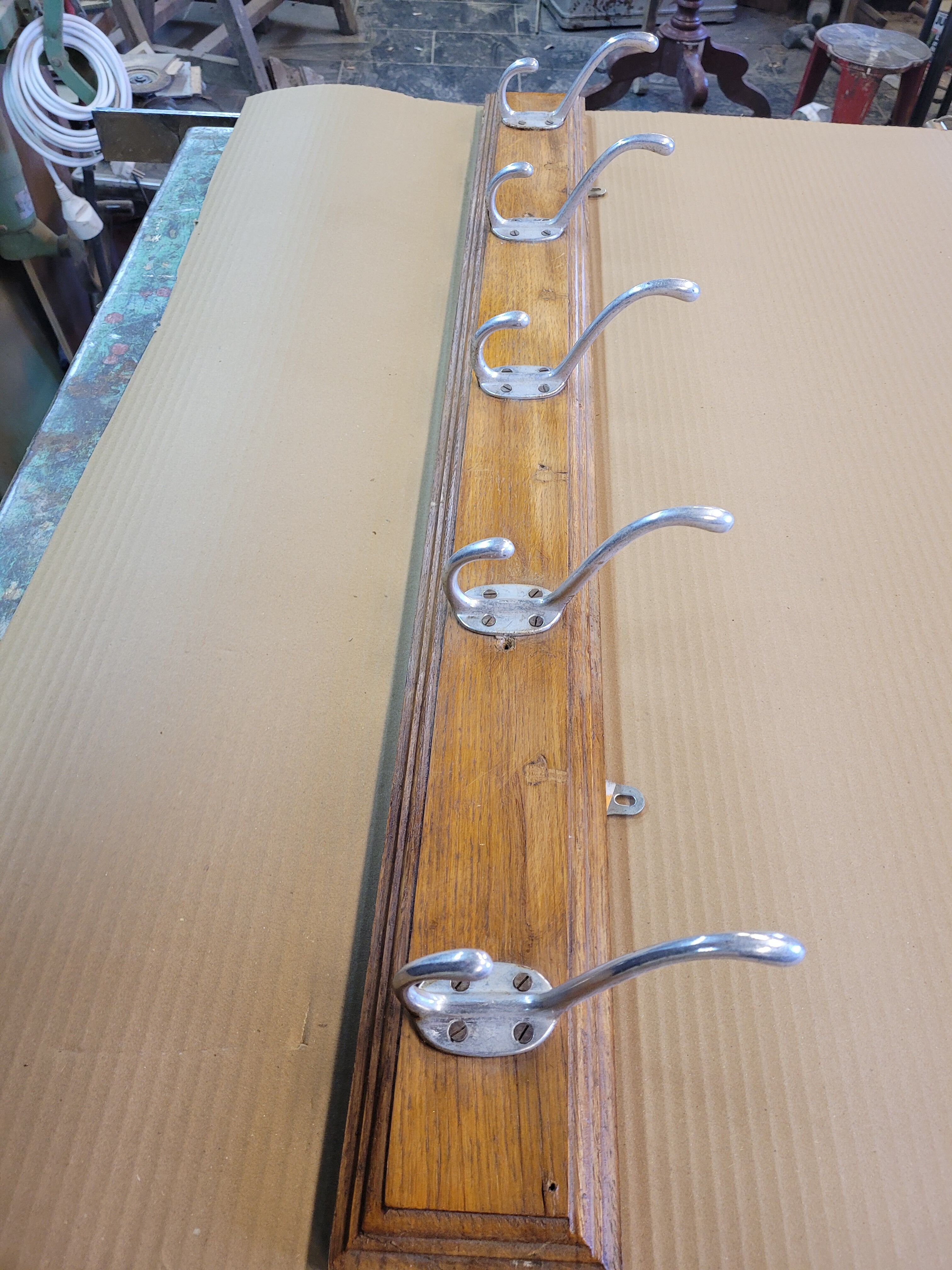 Wall coat racks with 5 hooks