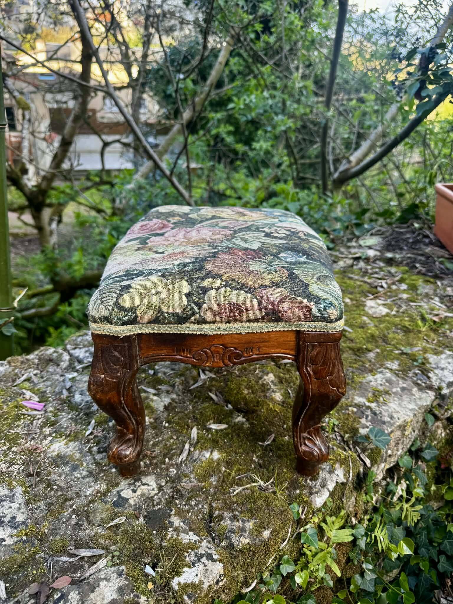 Louis XV style baroque footrest antique