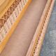 Commode vintage pied compas et rotin
