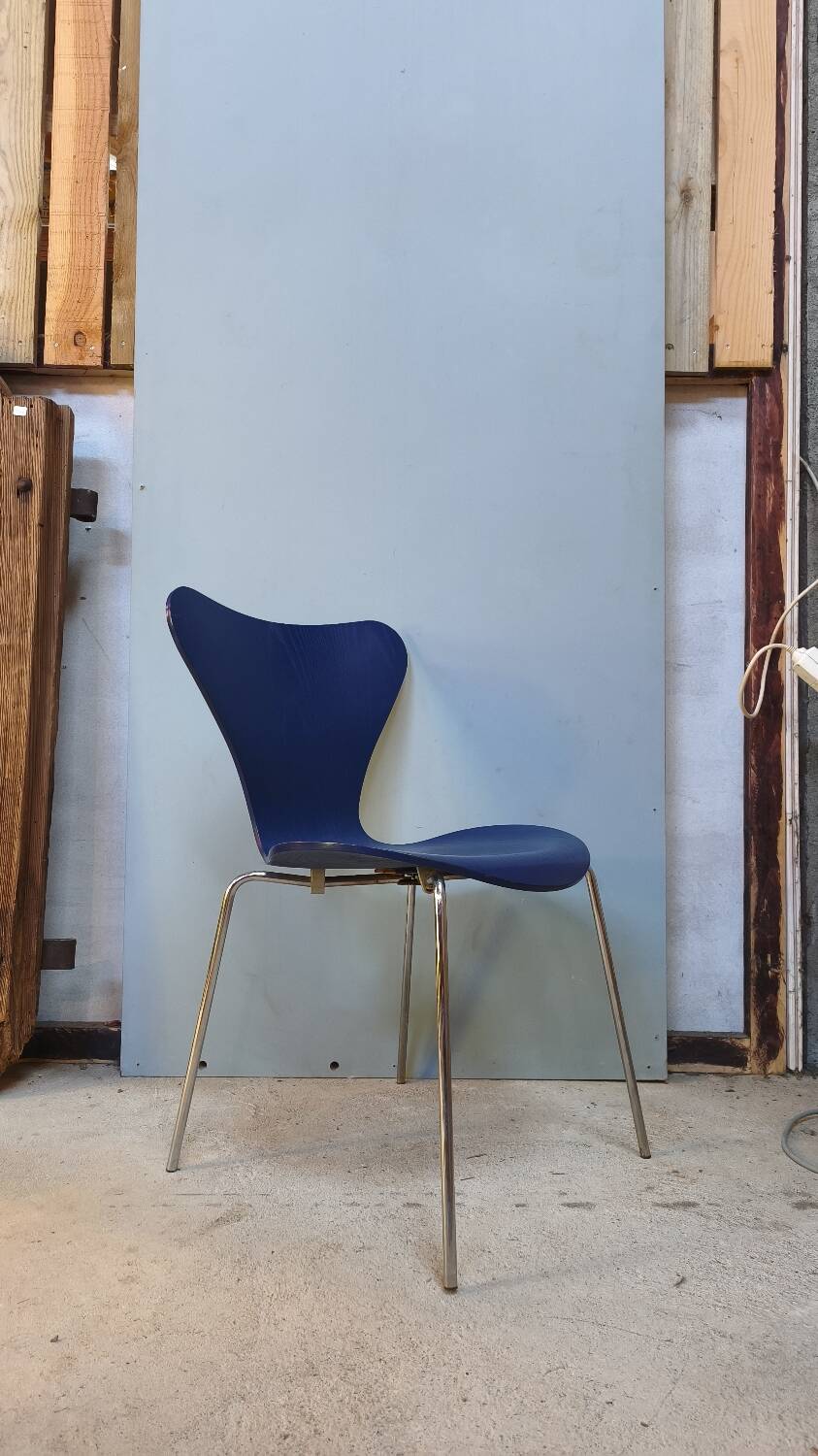 Series 7 Chairs - Arne Jacobsen - Fritz Hansen