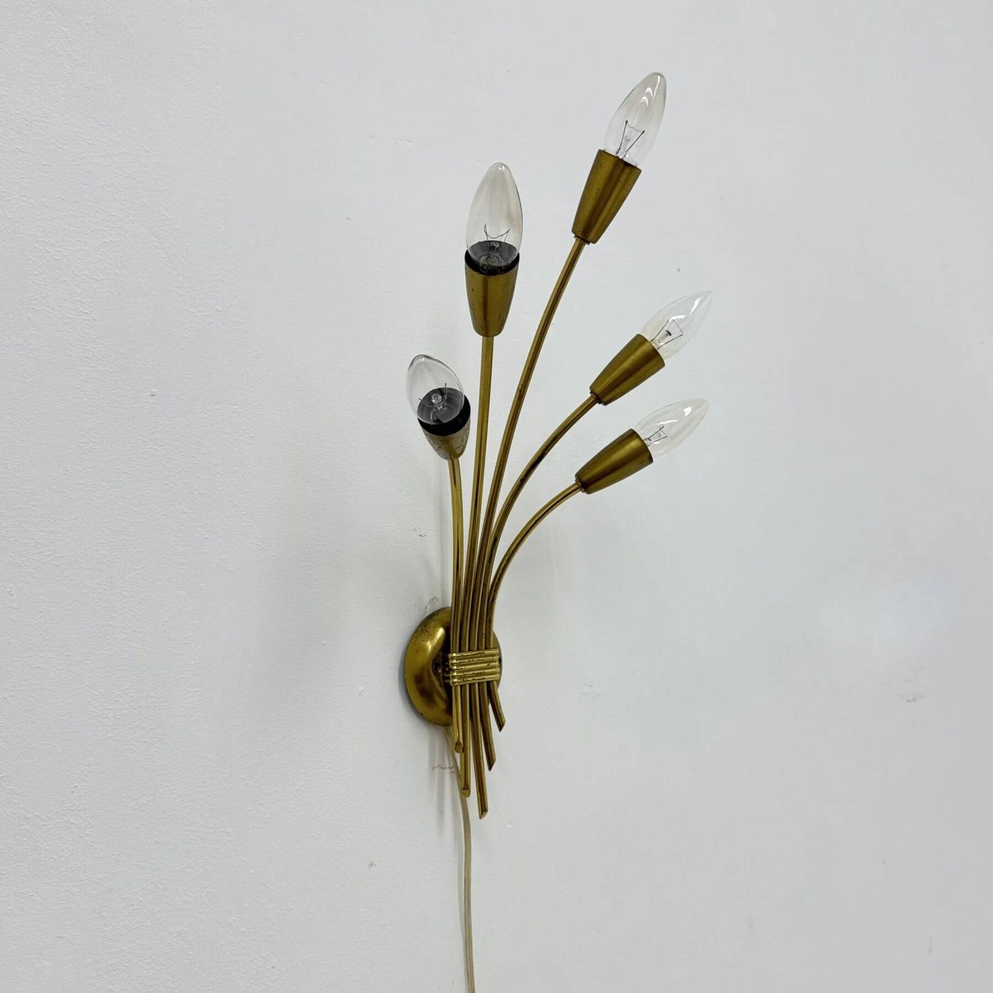 Mid-century brass wall light sconce, 1950s