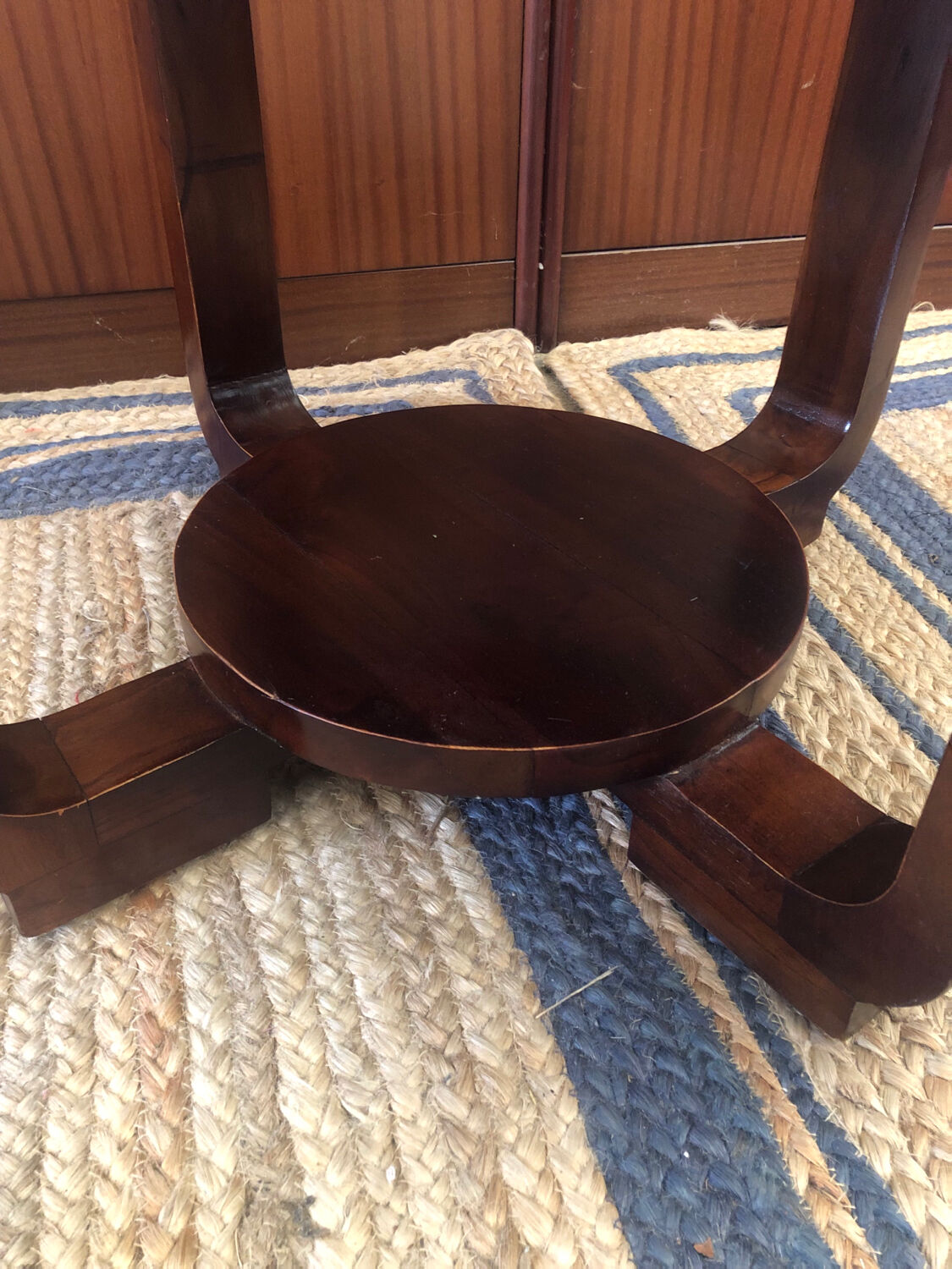 Art deco pedestal table