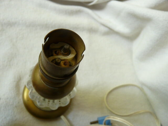 Lamp foot molded glass and brass