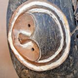 Bouclier d'apparat Fang africain en bois