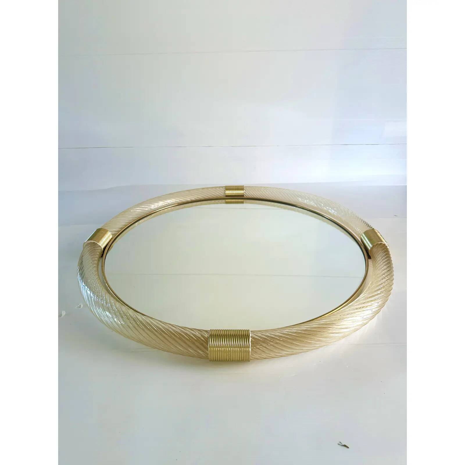 Elegant Round Gold Murano Mirror, Barovier Style