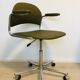 Fauteuil de bureau Olive K-380 entièrement restauré fabriqué par Kovona