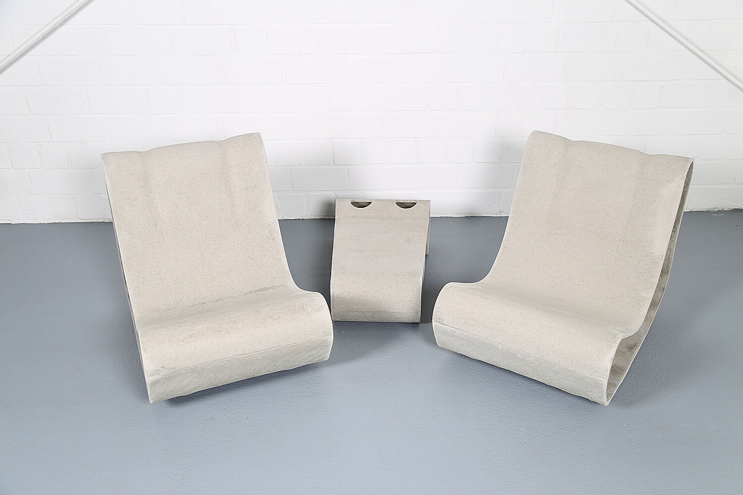 Swisspearl/Eternit Willy Guhl set of 2 Loop Chairs and 1 Loop Table