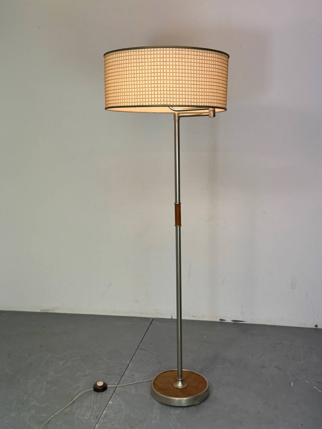 Bauhaus Wood and Steel Floor Lamp, 1950s