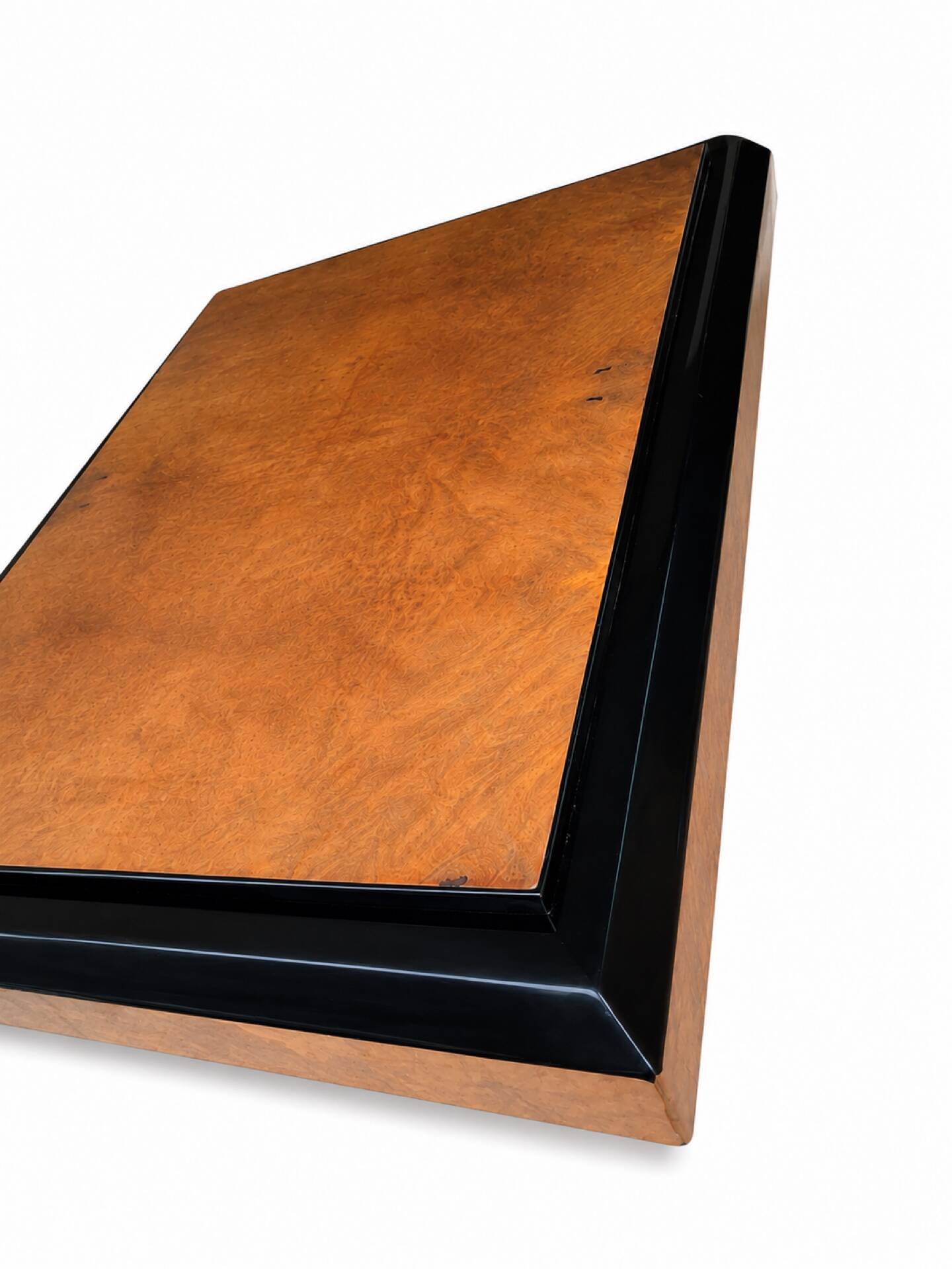 Large coffee table in elm burl – Contemporary design