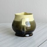 Two-tone milk jug