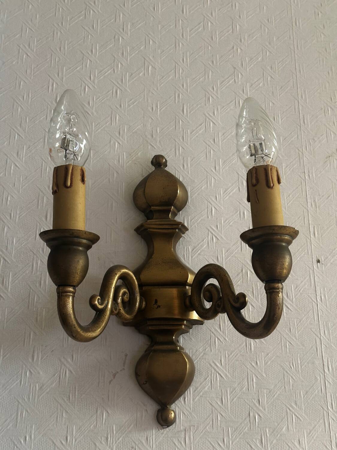Vintage Brass Wall Sconce
