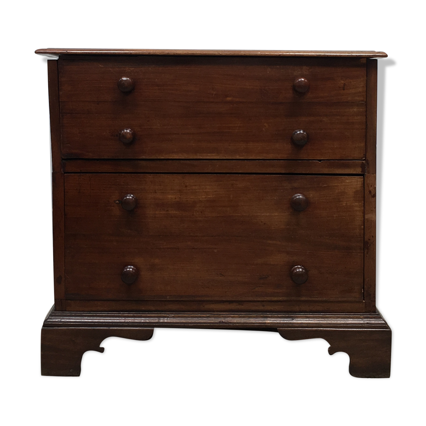Dresser chest military siege